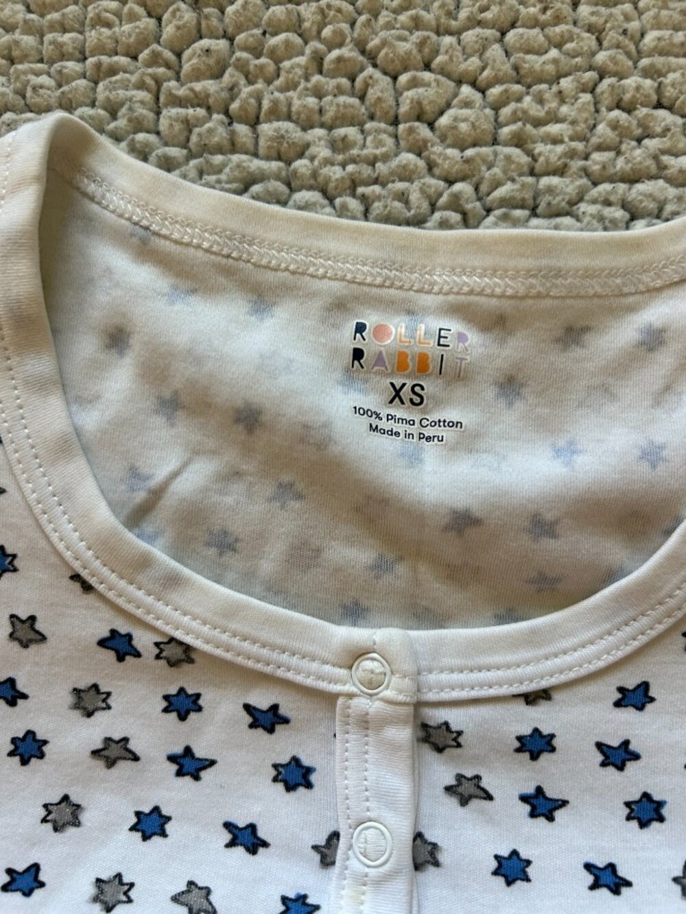 Roller Rabbit -- white base, blue/ grey stars, matching pijama set - Picture 3 of 3